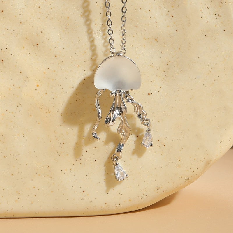Wholesale Jellyfish New Pendant Minimalist Copper Necklace